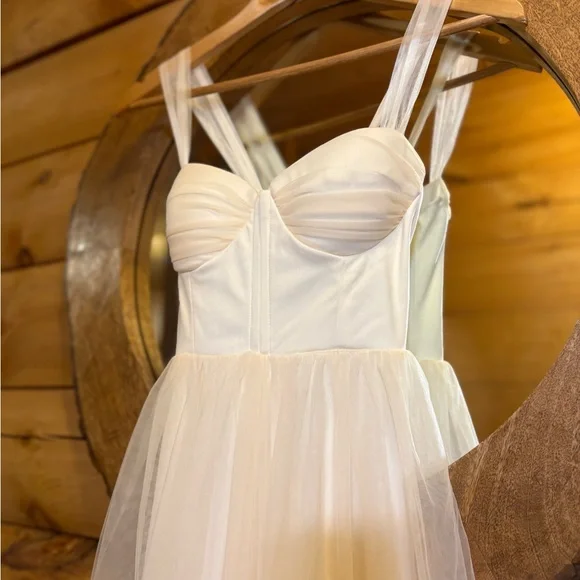 NWT Hello Molly Fairytale World Cream Dress - Picture 8 of 14